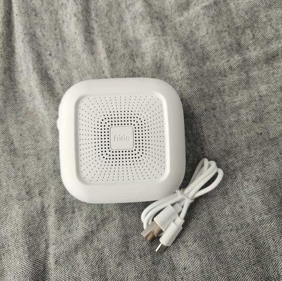 Frida Baby Sound Machine - Picture 1 of 5